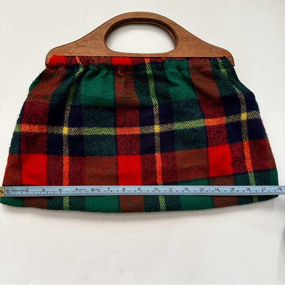 Vintage Plaid Wood Handled Bermuda Bag - Picture 5 of 6